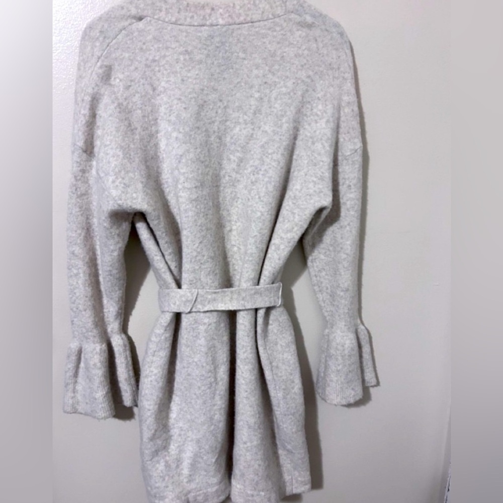 Cardigan - Picture 3 of 5